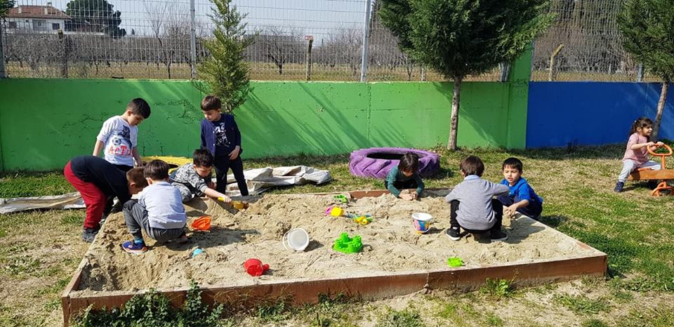 Yesilbahce Koleji Mezuniyet Balomuz Yesilbahce Koleji Facebook